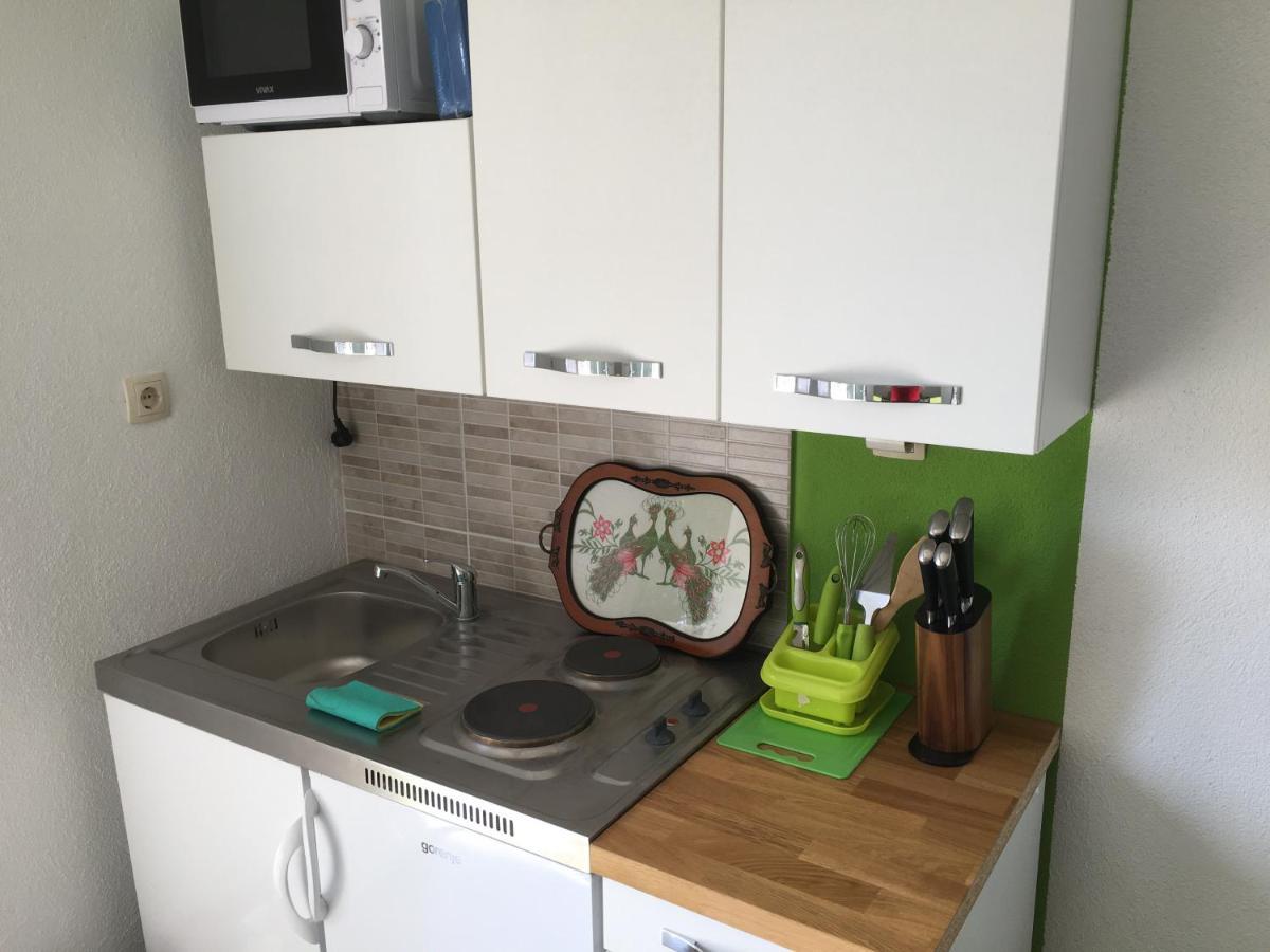 Studio Apartman Jojo Apartment เซนญ์ ภายนอก รูปภาพ