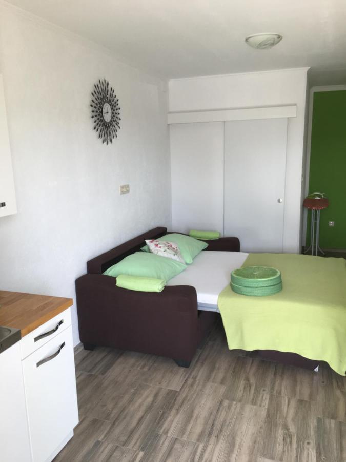 Studio Apartman Jojo Apartment เซนญ์ ภายนอก รูปภาพ