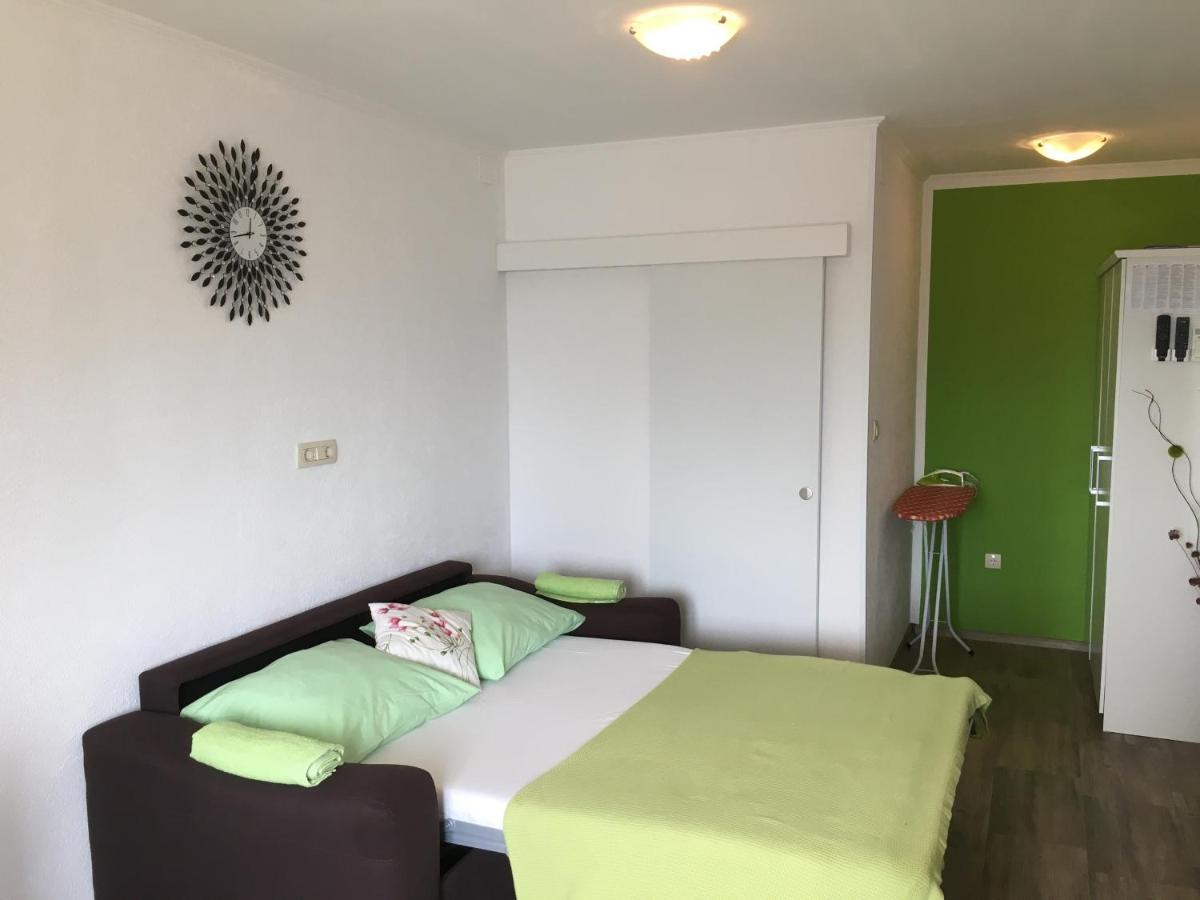 Studio Apartman Jojo Apartment เซนญ์ ภายนอก รูปภาพ